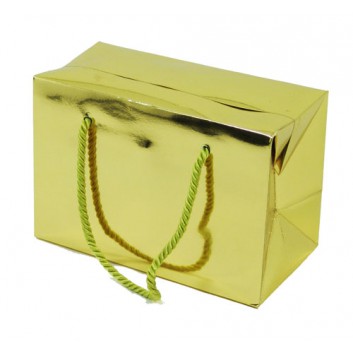  Bag-Box mit Kordel, gold/bordeaux; verschiedene Formate; uni; gold-metallic / bordeaux-lack; Baumwollkordel; Papier glanzplastifiziert 