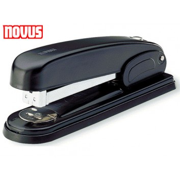  NOVUS B6 robust Springfach - Tischheftgerät; 3 mm / 30 Blatt; 85 mm; schwarz; 24/6 oder 26/6; Metall 