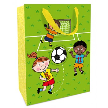  Braun & Company Exclusiv-Tragetasche; 250 + 110 x 330 cm; Fußball-Kids mmit Fußball-Applikation; grün-bunt; gelbes Ripsband, Mattkaschierung 